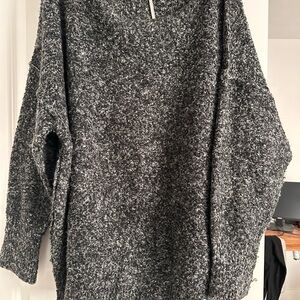 Moira slouchy Tunic